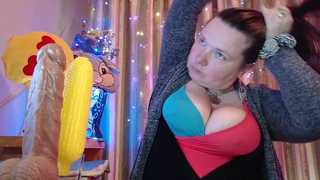 Snapshot of amorelara chatting on 21, 4, 2026 amorelara online show from 21, 4, 2026