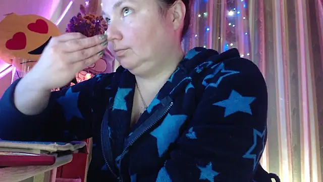 Snapshot of amorelara chatting on 30, 4, 2026 amorelara online show from 30, 4, 2026
