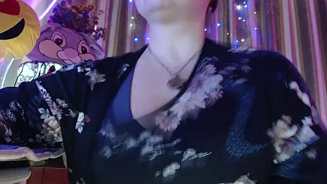 Snapshot of amorelara chatting on 3, 5, 2026 amorelara online show from 3, 5, 2026