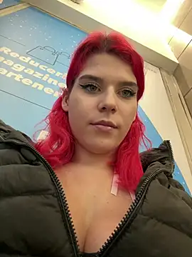 Snapshot of RiriRoseey chatting on 25, 1, 2025 RiriRoseey online show from 25, 1, 2025