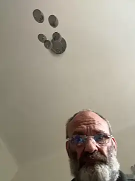 Shyboy817 online show from 4, 11, 2025