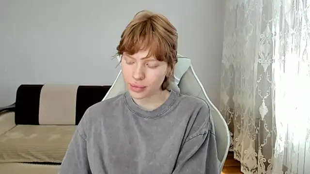 Snapshot of StellaDavis chatting on 17, 5, 2026 StellaDavis online show from 17, 5, 2026