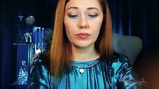 MissBeverlyMills online show from 24, 4, 2026