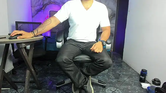 Snapshot of Drako_Argentii chatting on 16, 3, 2026 Drako Argentii online show from 16, 3, 2026