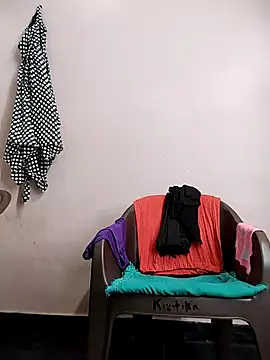 Snapshot of Kiritika_1 chatting on 4, 7, 2026 Kiritika 1 online show from 4, 7, 2026