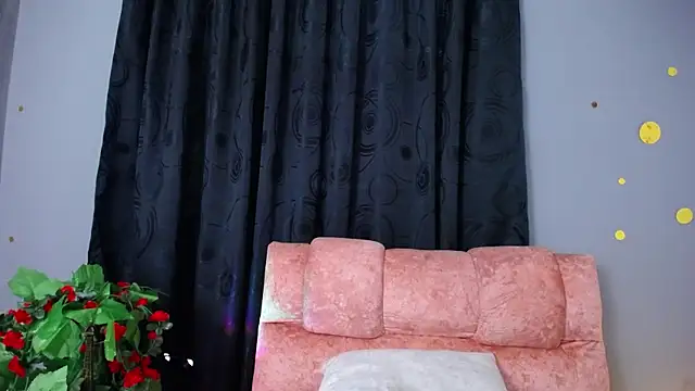 saskya deluxxe oficial  online show from 31, 12, 2024