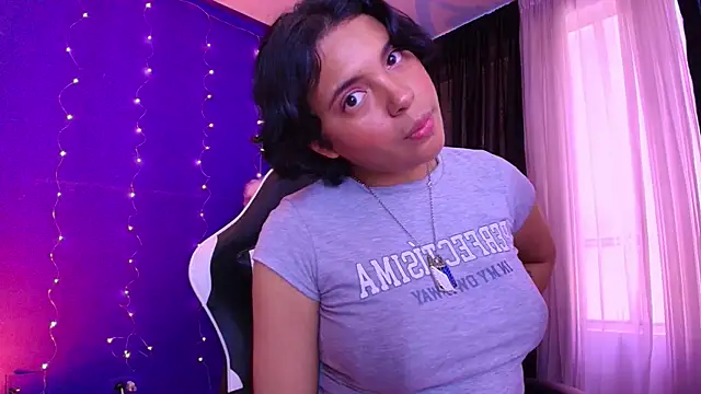 Emmapark  online show from 9, 1, 2026