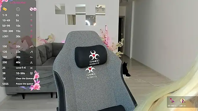 Snapshot of LovelyBianca chatting on 21, 9, 2025 LovelyBianca online show from 21, 9, 2025