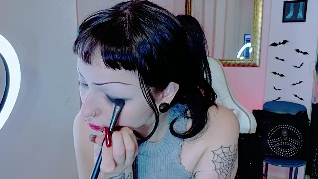 Madison Jackson online show from 9, 4, 2026