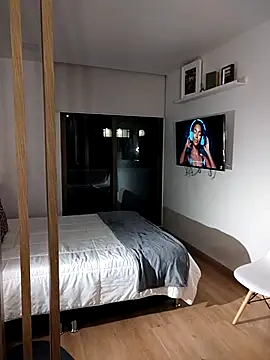 Snapshot of Charlotte_Bayron chatting on 31, 10, 2025 Charlotte Bayron online show from 31, 10, 2025