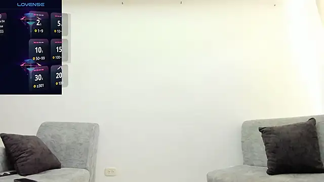 JuniorMorris  online show from 7, 3, 2025