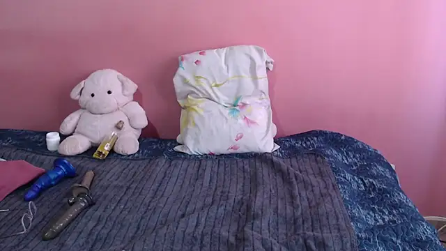 Susanlover online show from 13, 12, 2025