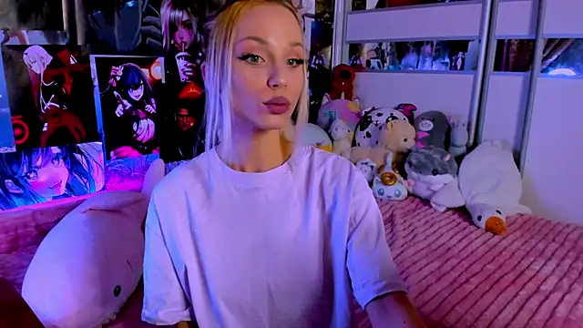 Cute  Pony online show from 19, 2, 2025