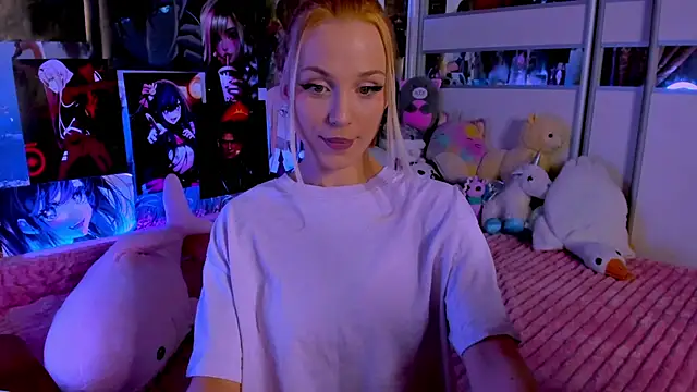 Cute  Pony online show from 27, 2, 2025