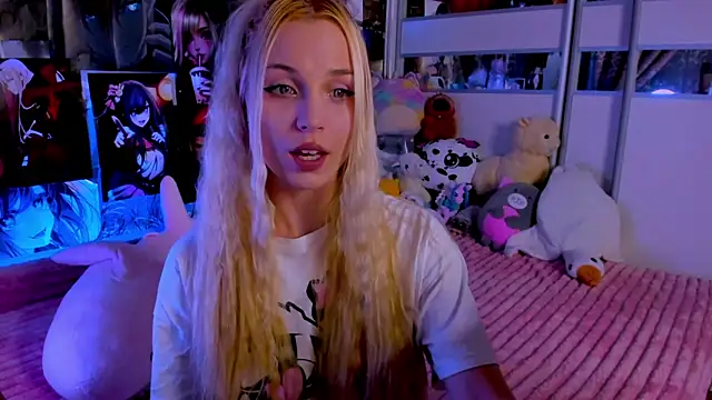 Cute  Pony online show from 23, 9, 2025