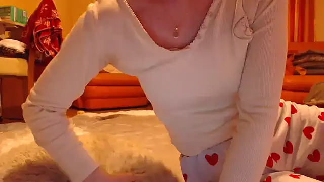 LovelyAndraGirl online show from 25, 4, 2026