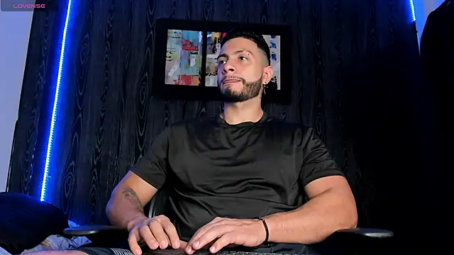 Snapshot of Mark_Buffet02 chatting on 8, 1, 2025 Mark Buffet02 online show from 8, 1, 2025