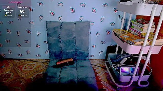   Saphia   online show from 7, 3, 2025