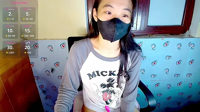   Saphia   online show from 30, 10, 2025