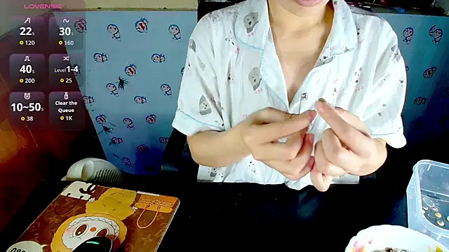   Saphia   online show from 25, 3, 2026