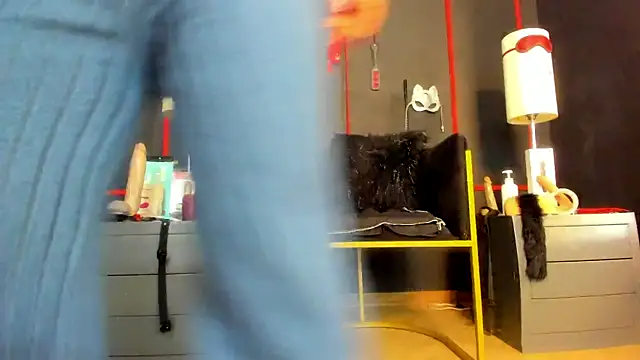 CharlotteScotte online show from 4, 11, 2025