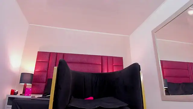 CharlotteScotte online show from 17, 2, 2026