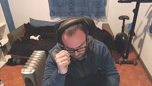 Snapshot of ravingr4d4 chatting on 13, 2, 2025 ravingr4d4 online show from 13, 2, 2025