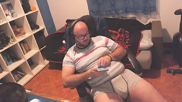 Snapshot of ravingr4d4 chatting on 6, 3, 2025 ravingr4d4 online show from 6, 3, 2025