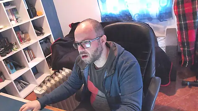 Snapshot of ravingr4d4 chatting on 7, 3, 2025 ravingr4d4 online show from 7, 3, 2025