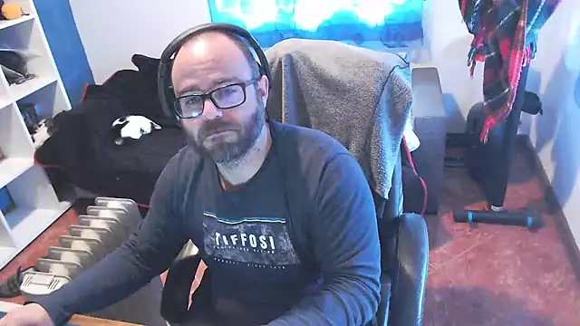 Snapshot of ravingr4d4 chatting on 20, 3, 2025 ravingr4d4 online show from 20, 3, 2025