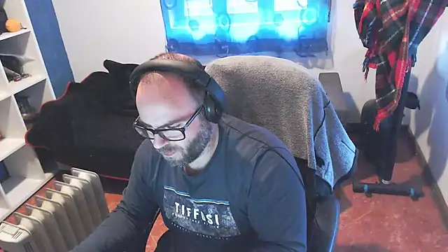 Snapshot of ravingr4d4 chatting on 20, 3, 2025 ravingr4d4 online show from 20, 3, 2025