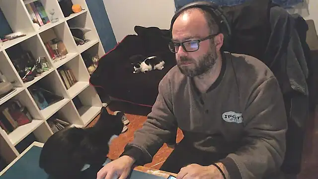 Snapshot of ravingr4d4 chatting on 21, 3, 2025 ravingr4d4 online show from 21, 3, 2025