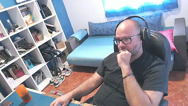 Snapshot of ravingr4d4 chatting on 13, 9, 2025 ravingr4d4 online show from 13, 9, 2025