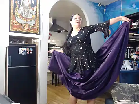 Helen1974 online show from 19, 12, 2024