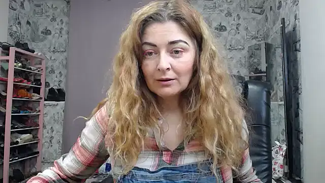 Helen1974 online show from 31, 1, 2025