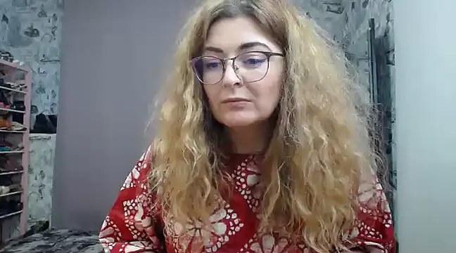 Helen1974 online show from 12, 2, 2025