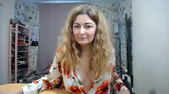 Helen1974 online show from 17, 2, 2025