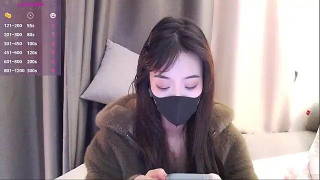 Snapshot of Duludulu_007 chatting on 13, 10, 2025 Duludulu 007 online show from 13, 10, 2025