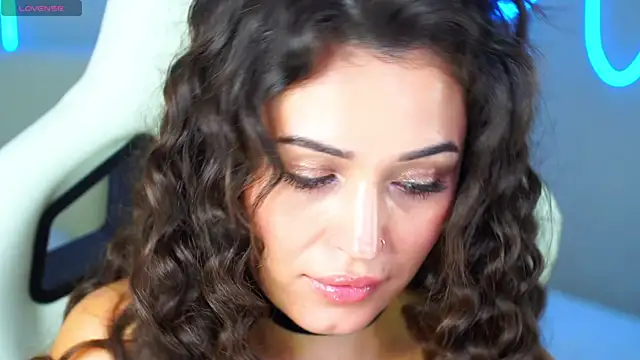 Snapshot of Adel_chocolate_ chatting on 17, 9, 2025 Adel chocolate online show from 17, 9, 2025