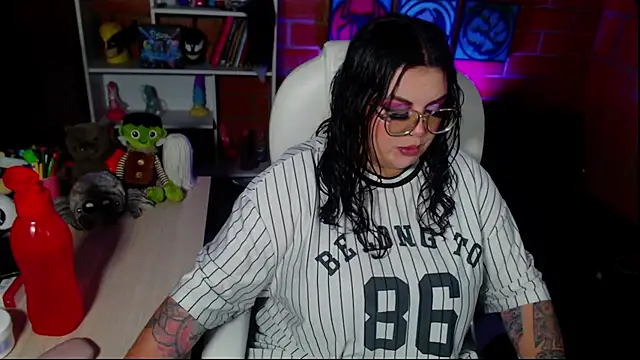 Snapshot of juliette_rd chatting on 24, 9, 2025 juliette rd online show from 24, 9, 2025