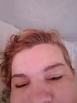 Snapshot of laiscibelle chatting on 28, 9, 2025 laiscibelle online show from 28, 9, 2025