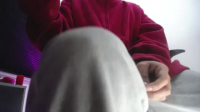 Snapshot of zacwatson_ chatting on 2, 6, 2026 zacwatson online show from 2, 6, 2026