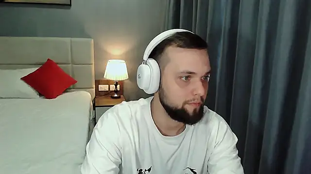 ChillyXO online show from 27, 6, 2026