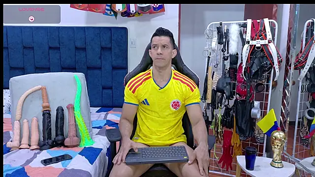 JoseRumbero26 online show from 3, 7, 2026