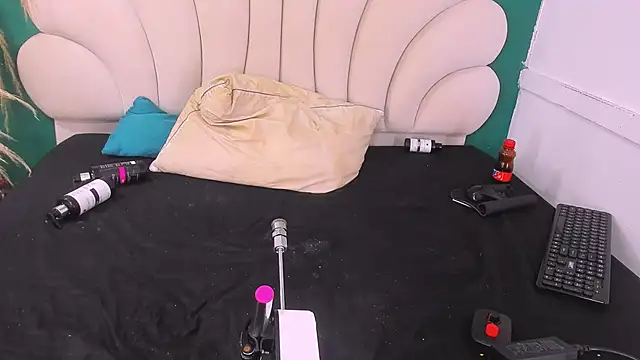 bonieklent online show from 20, 2, 2025