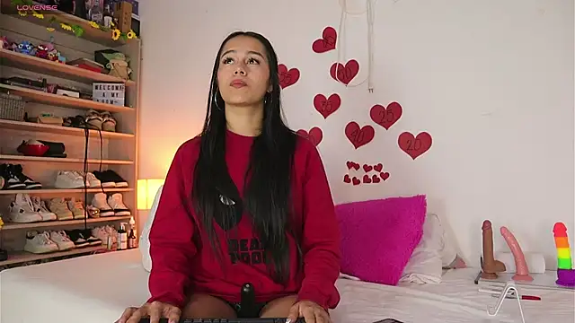 thamaral1 online show from 18, 3, 2025