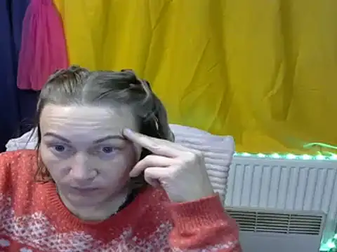 wLESLYMOSw online show from 4, 12, 2024