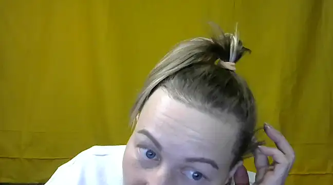 wLESLYMOSw online show from 22, 3, 2025