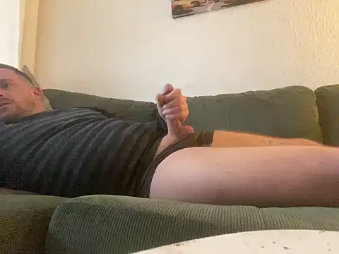 Snapshot of Fuckbuddy36 chatting on 24, 1, 2025 Fuckbuddy36 online show from 24, 1, 2025