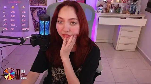 LilyVelvett online show from 1, 4, 2026